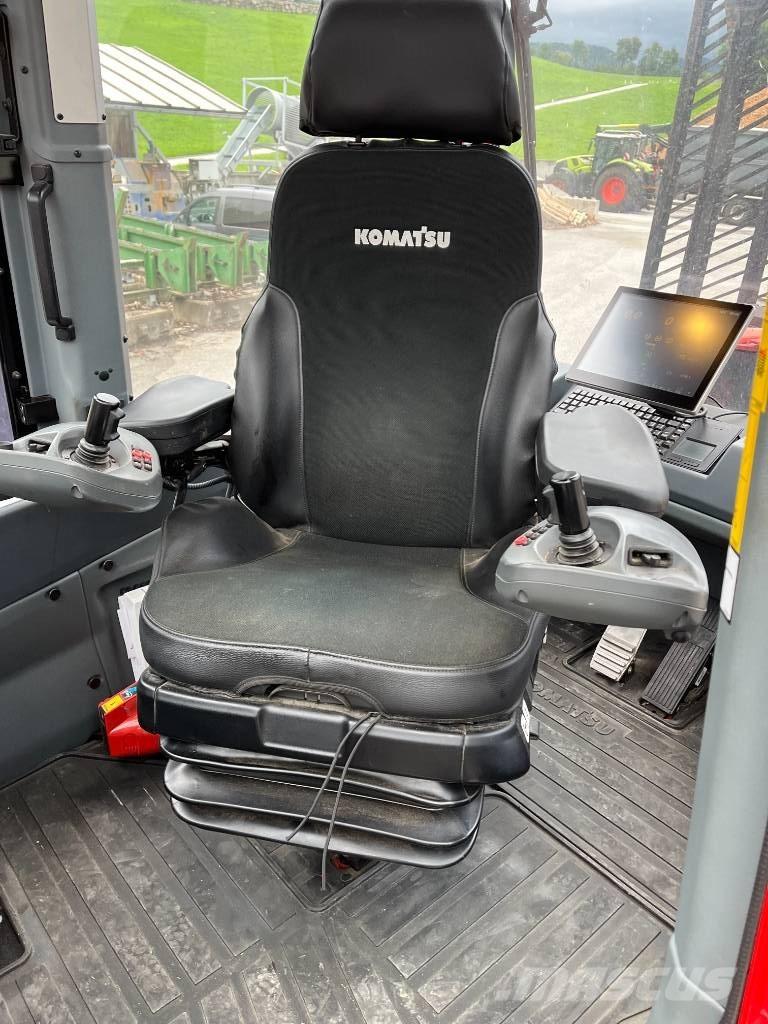 Komatsu 855 Vyvážecí traktory