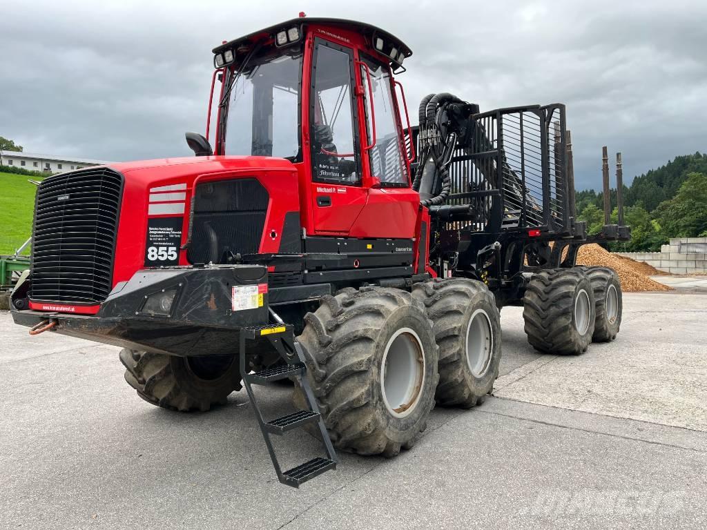 Komatsu 855 Vyvážecí traktory