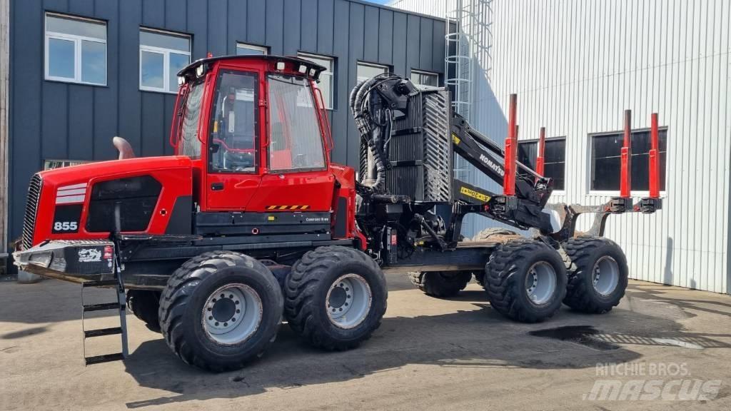 Komatsu 855 Vyvážecí traktory