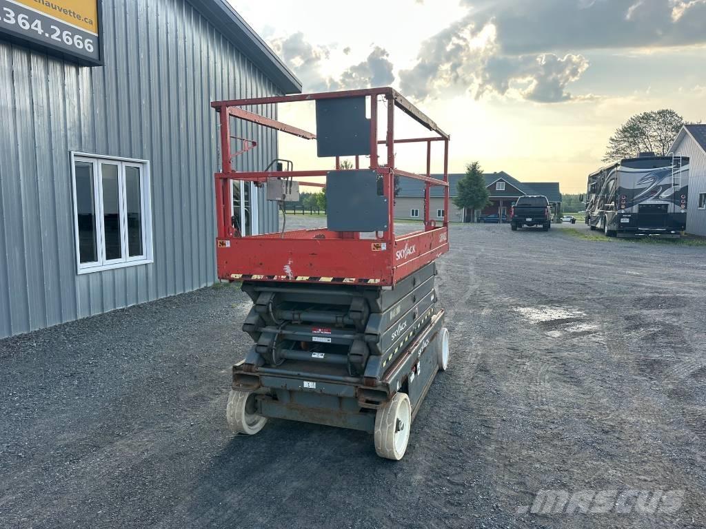 SkyJack SJ 4632 Nůžková zvedací plošina