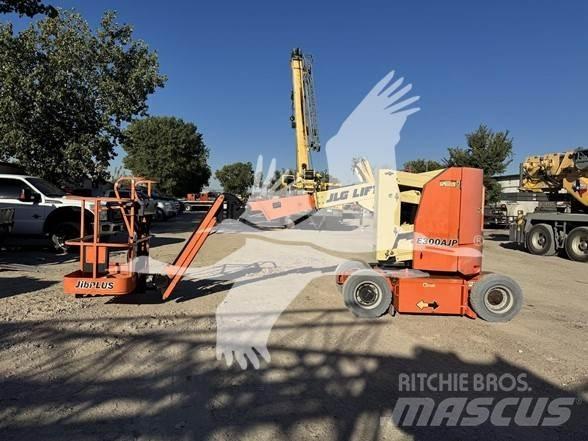 JLG E300AJP Kloubové plošiny