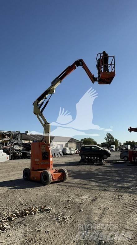 JLG E300AJP Kloubové plošiny