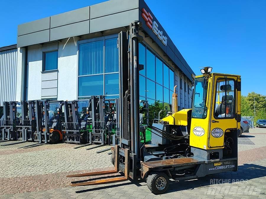 Combilift C4000 4 cestní vysokozdvižné vozíky