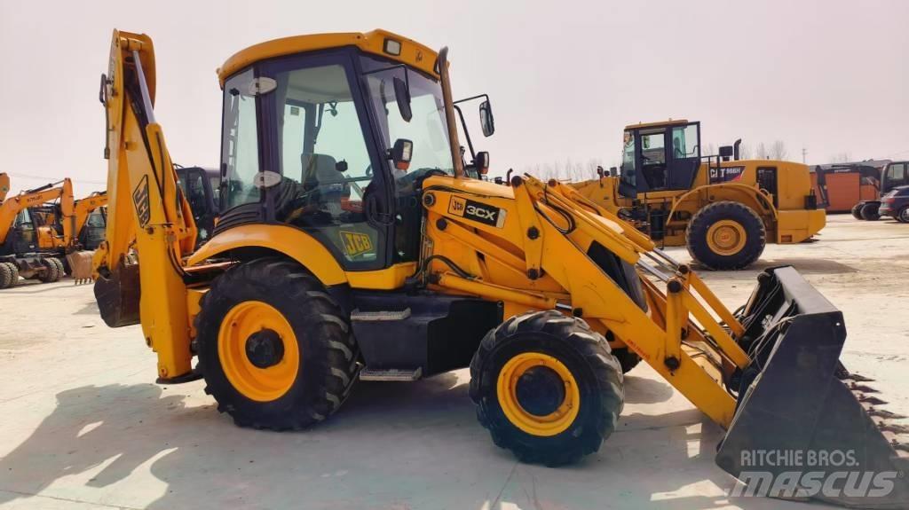 JCB 3 CX Rýpadlo-nakladače