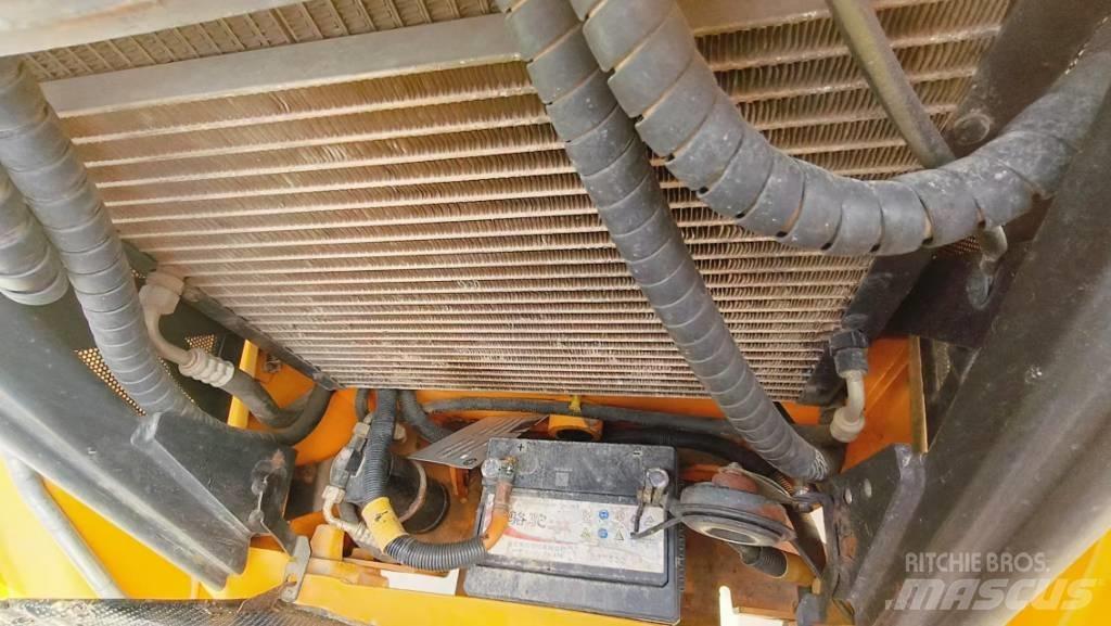 JCB 3 CX Rýpadlo-nakladače