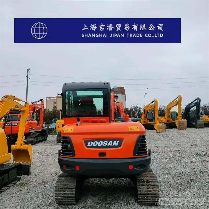 Doosan DX 60-9C Pásová rýpadla