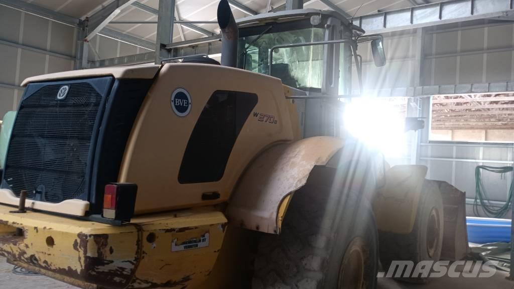 New Holland W 270 B Kolové nakladače