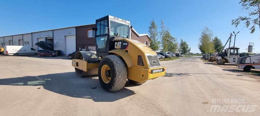 CAT CS 533 Tahačové válce