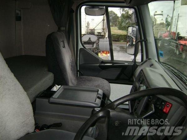Mack Premium Další