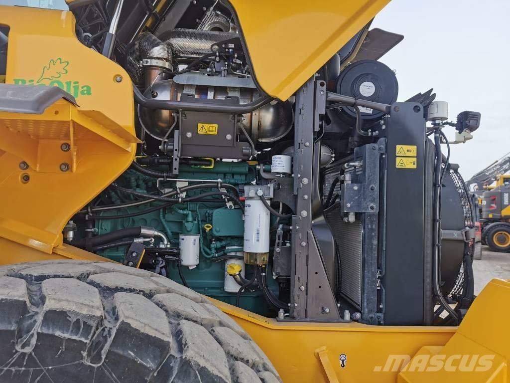 Volvo L90H Kolové nakladače