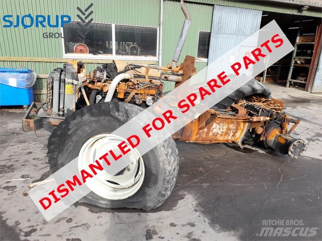 Valtra T 140 Traktory