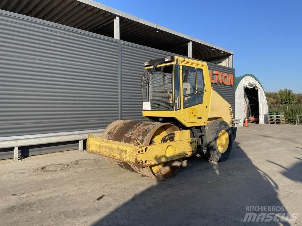 Bomag BW 177 DH-3 Tahačové válce