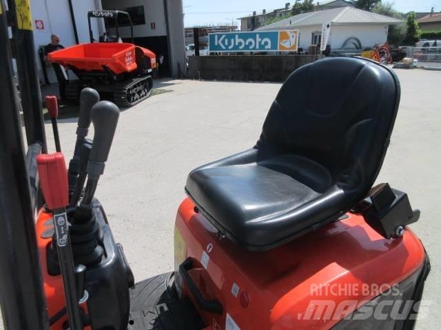 Kubota K008-5 Mini rýpadla < 7t