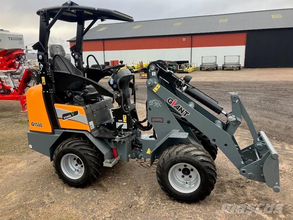 GiANT G 1500 Víceúčelové nakladače