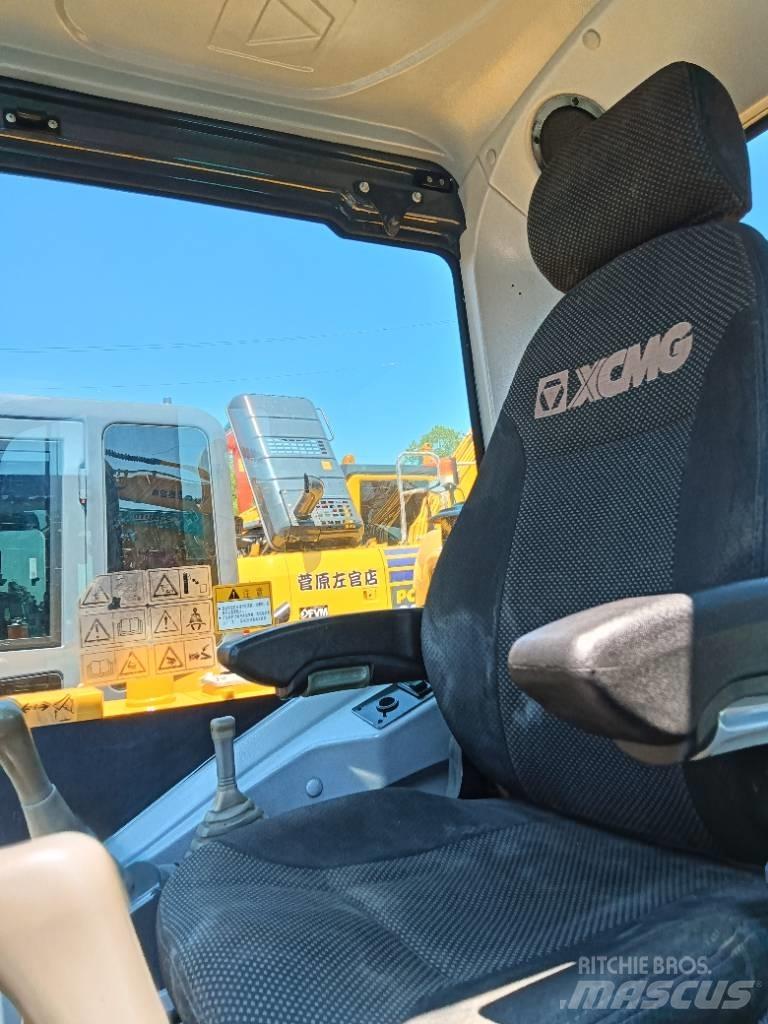 XCMG XE 60 DA Mini rýpadla < 7t