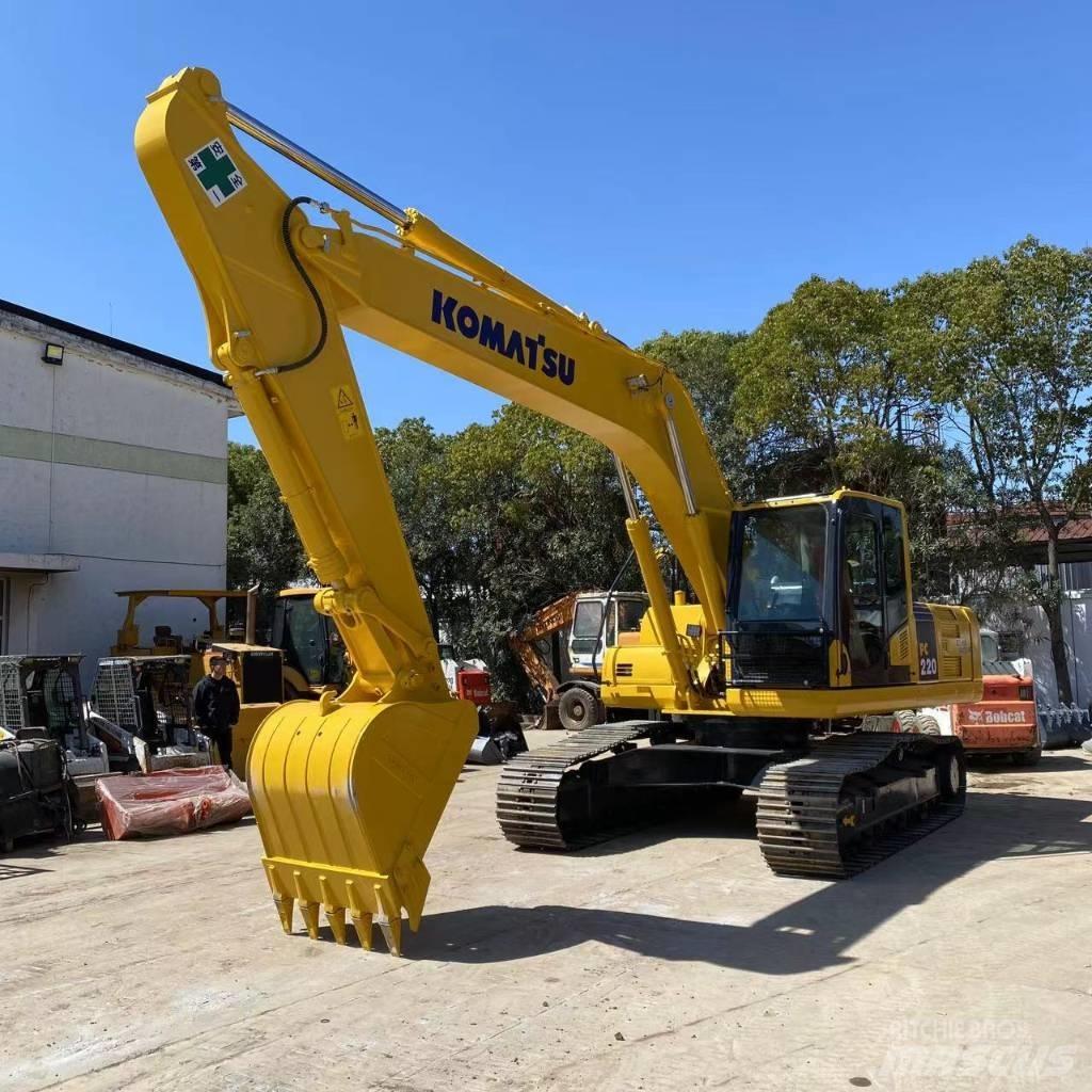 Komatsu PC 220 Pásová rýpadla