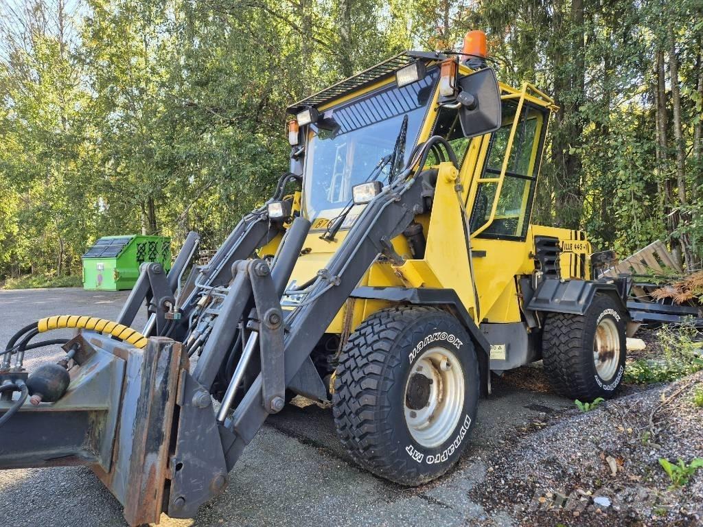 Wille 445 Kompaktní traktory