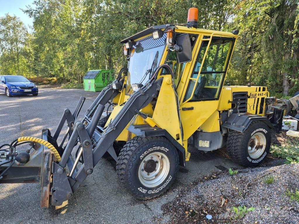 Wille 445 Kompaktní traktory