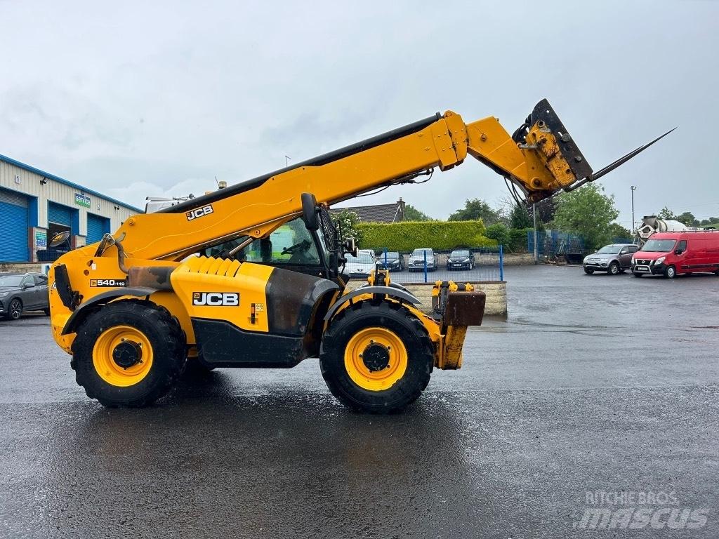 JCB 540-140 Sway / AC Teleskopické manipulátory