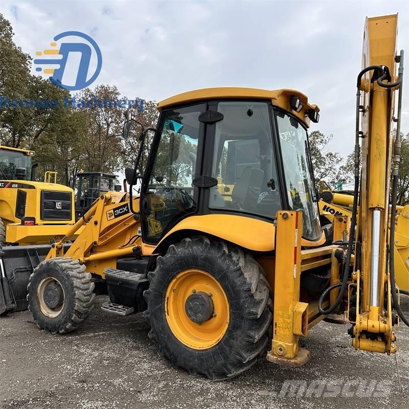 JCB 3 CX Rýpadlo-nakladače