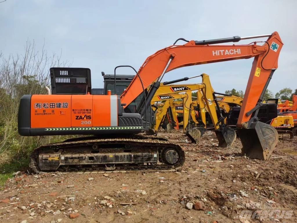 Hitachi ZX200 Pásová rýpadla