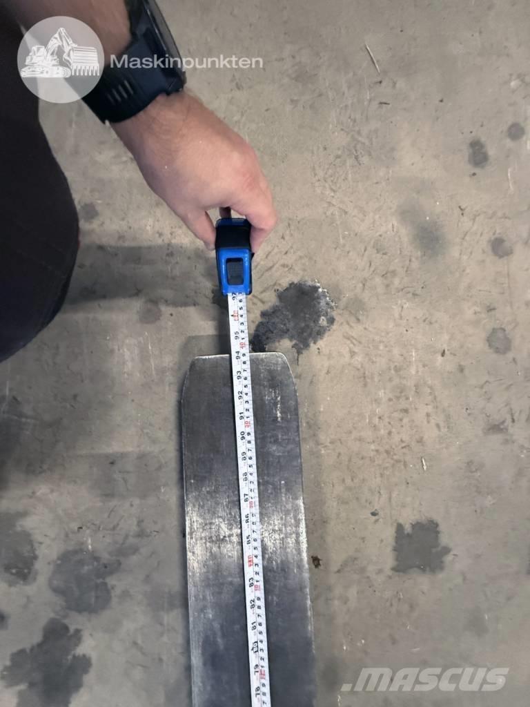 Kalmar DCE 80-6 Dieselové vozíky