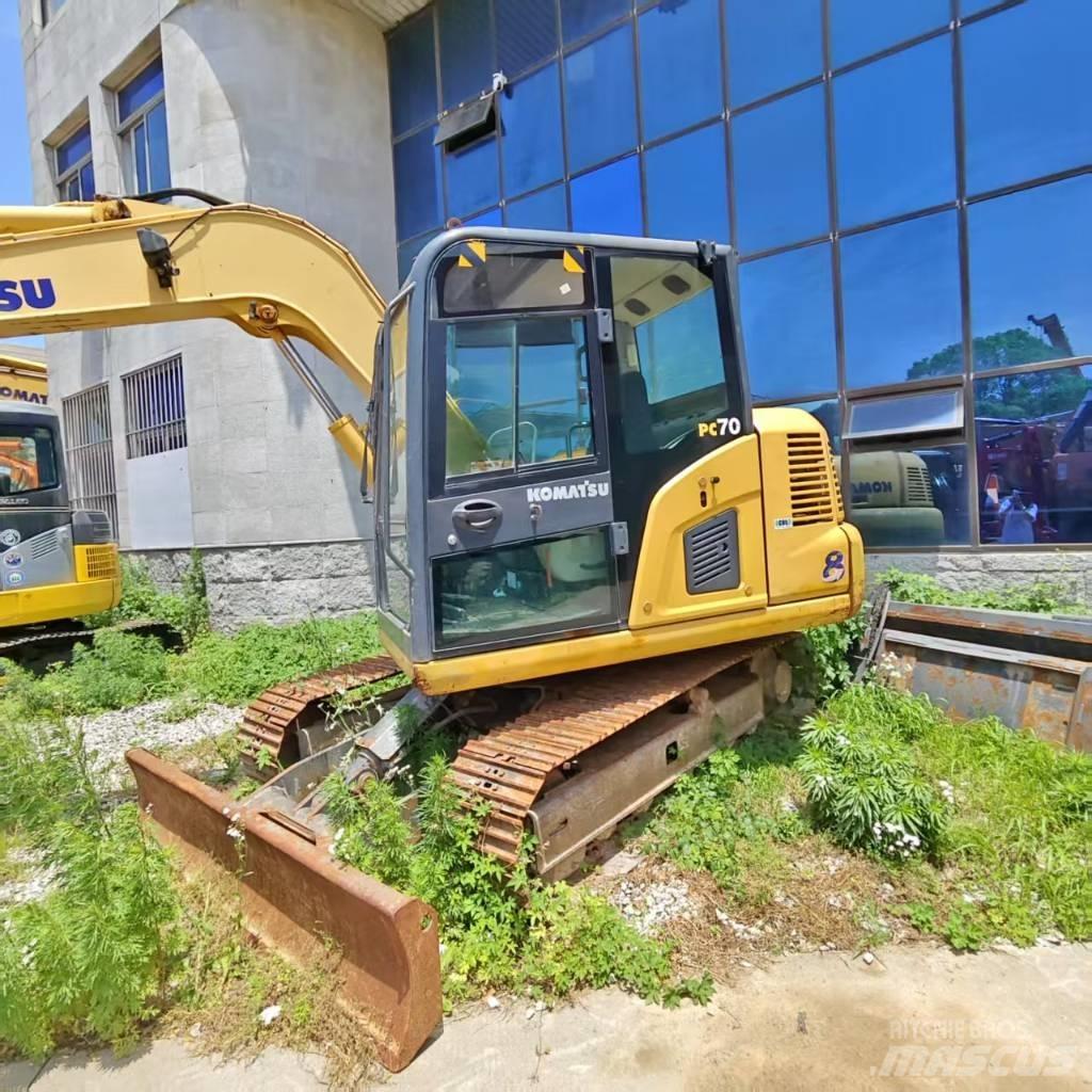 Komatsu PC 70 Pásová rýpadla