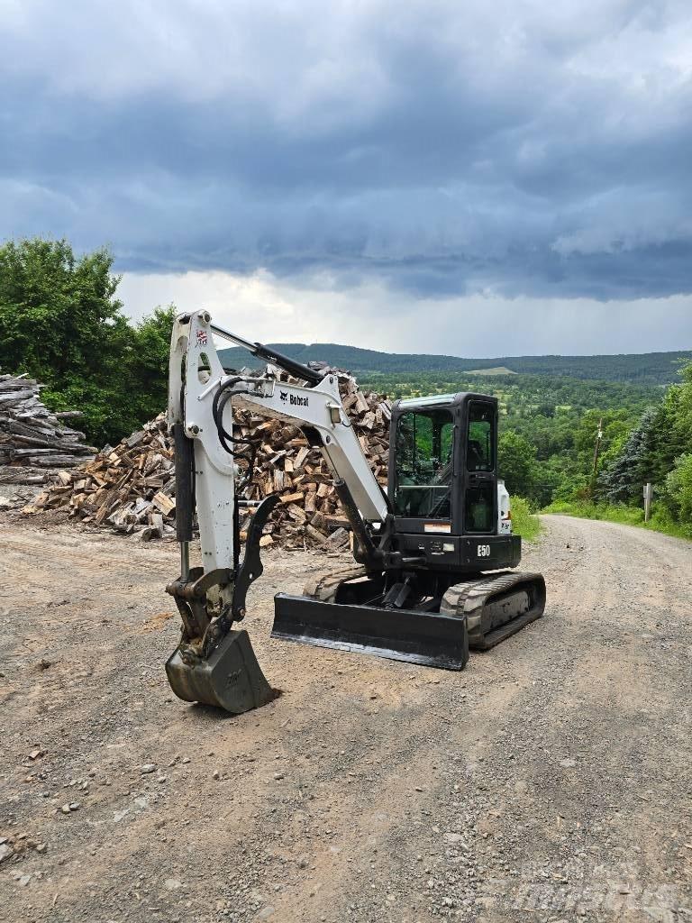 Bobcat E 50 Mini rýpadla < 7t