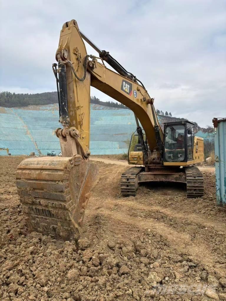CAT 336 Midi rýpadla 7t - 12t