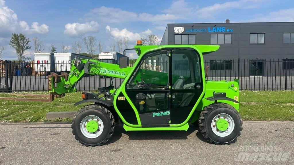 Merlo P25.6 Teleskopické nakladače pro zemědělství