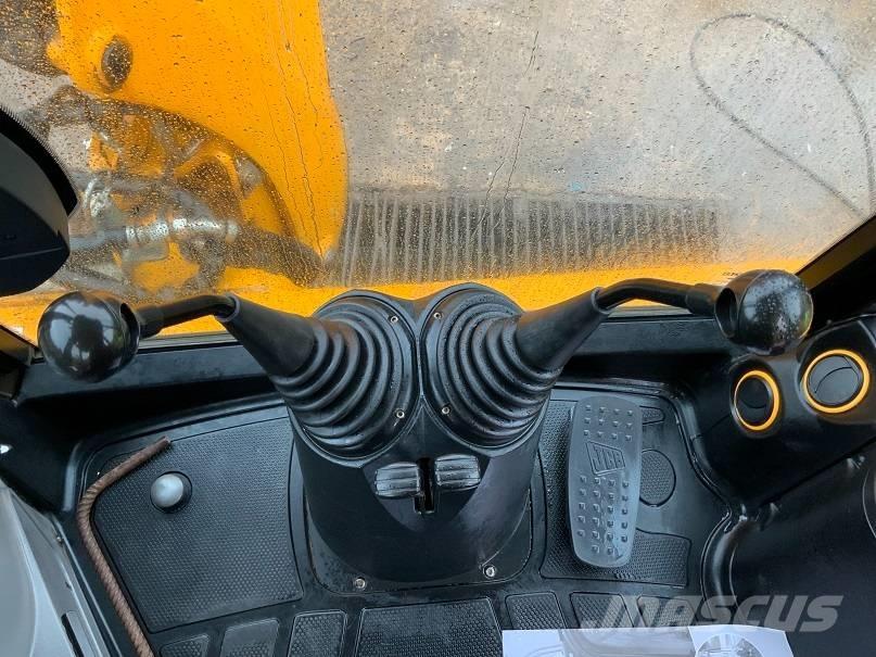 JCB 3 CX Rýpadlo-nakladače