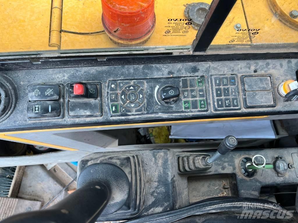 Volvo EW 60 E Kolová rýpadla