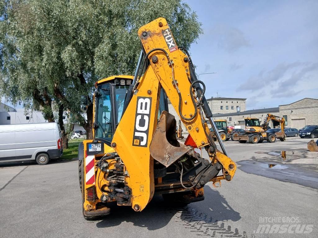 JCB 4 CX Pro AEC Rýpadlo-nakladače