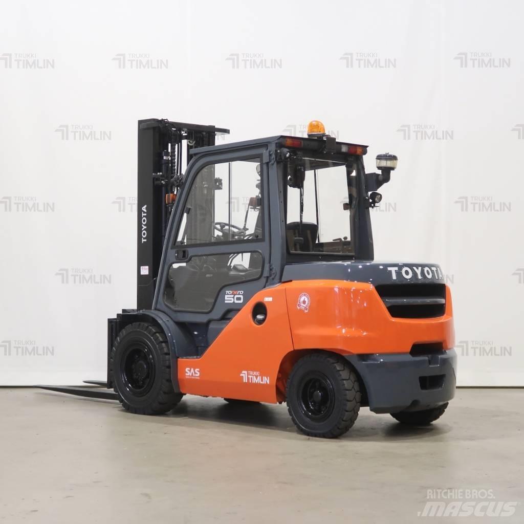 Toyota 40-8FD50N Dieselové vozíky