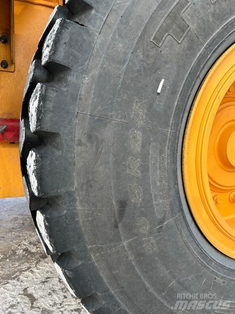 Hyundai HL 940 Kolové nakladače