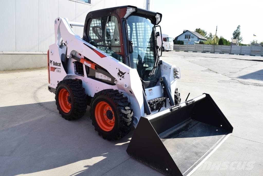 Bobcat S 530 Smykem řízené nakladače