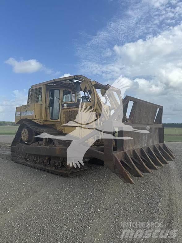 CAT D8R Pásové dozery