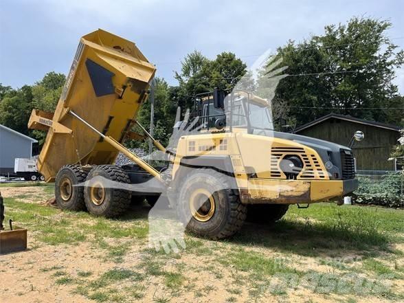 Komatsu HM400 Kloubové dempry