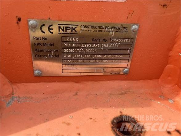 NPK  Smykem řízené nakladače