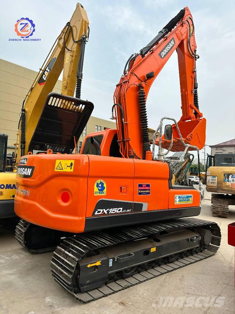 Doosan DX 150 Midi rýpadla 7t - 12t