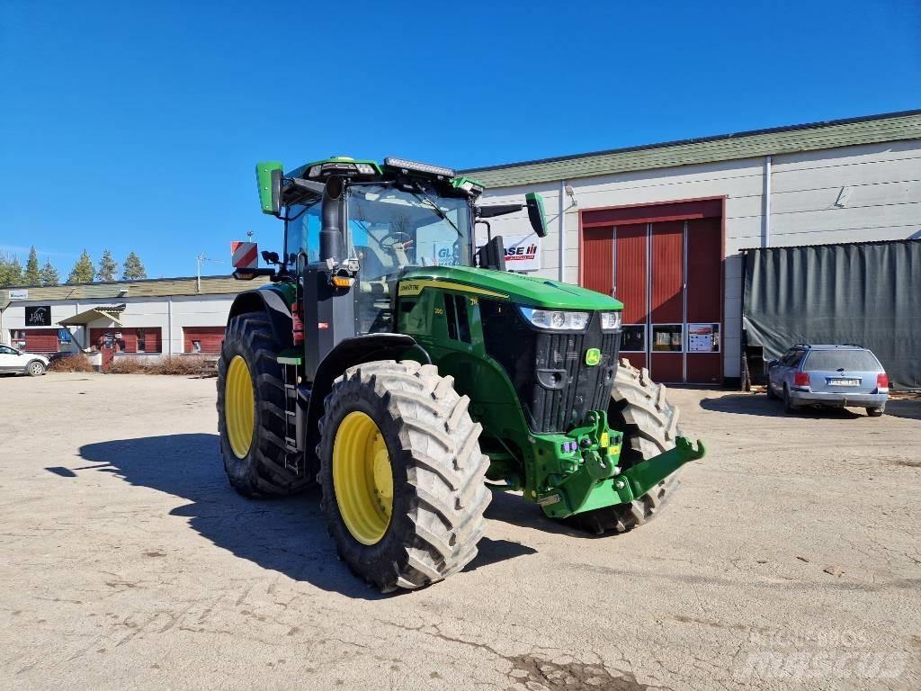 John Deere 7R290 Traktory