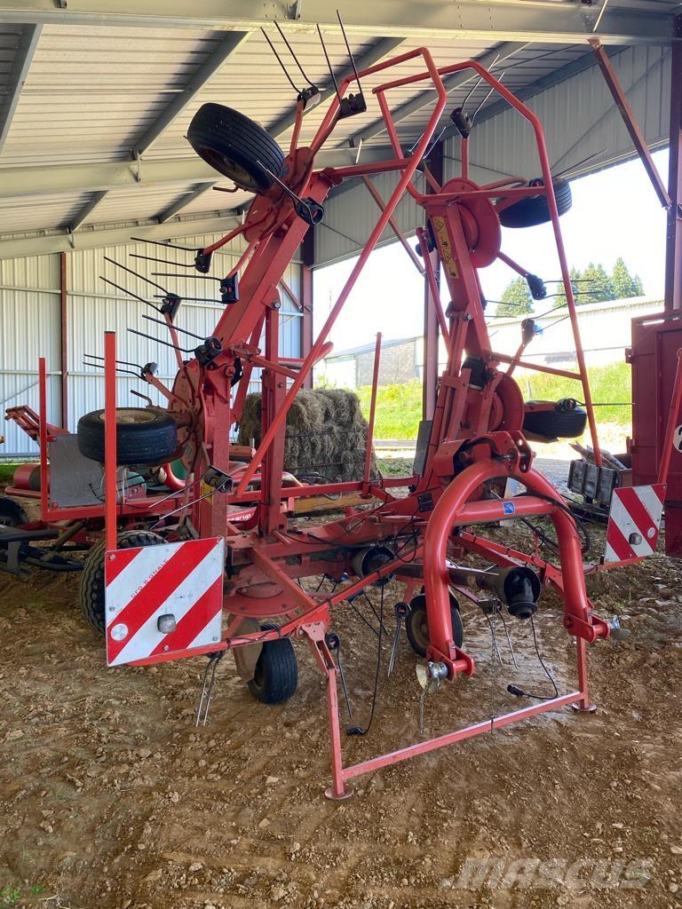Kuhn GF 6502 Obraceče a shrabovače sena