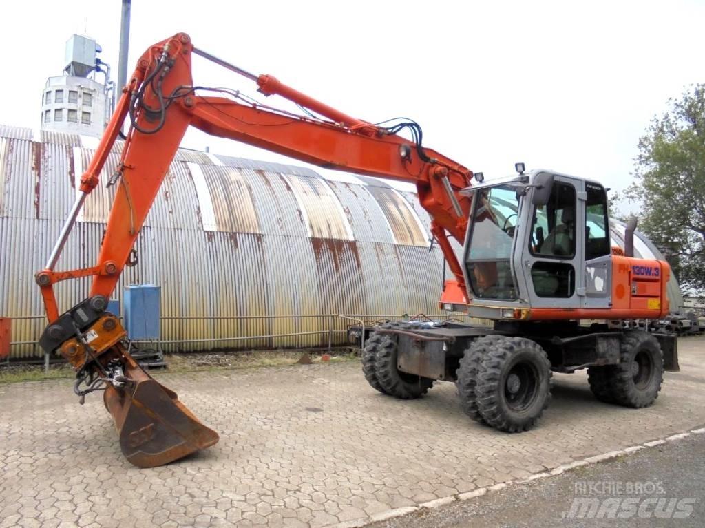 Hitachi FH 130 W-3 Kolová rýpadla