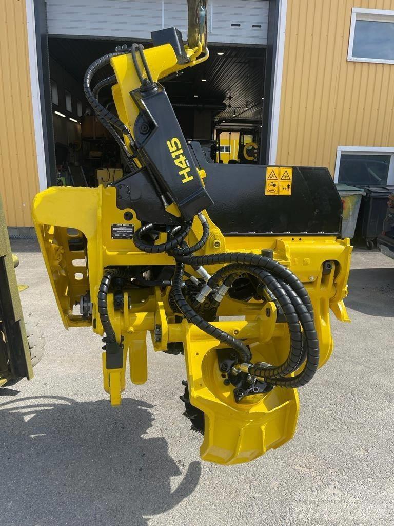 John Deere H 415 Těžební hlavy