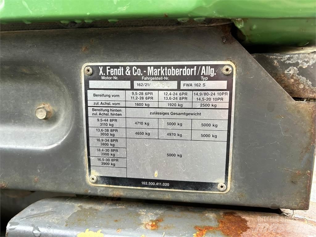 Fendt 305 LSA Traktory