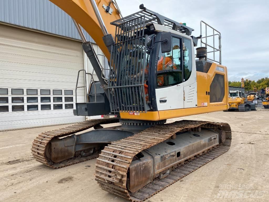 Liebherr R 930 Pásová rýpadla