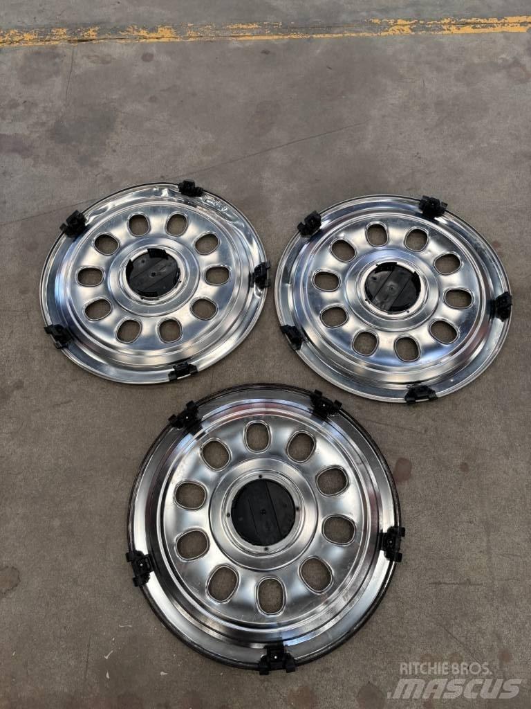Scania R 450 Pneumatiky, kola a ráfky