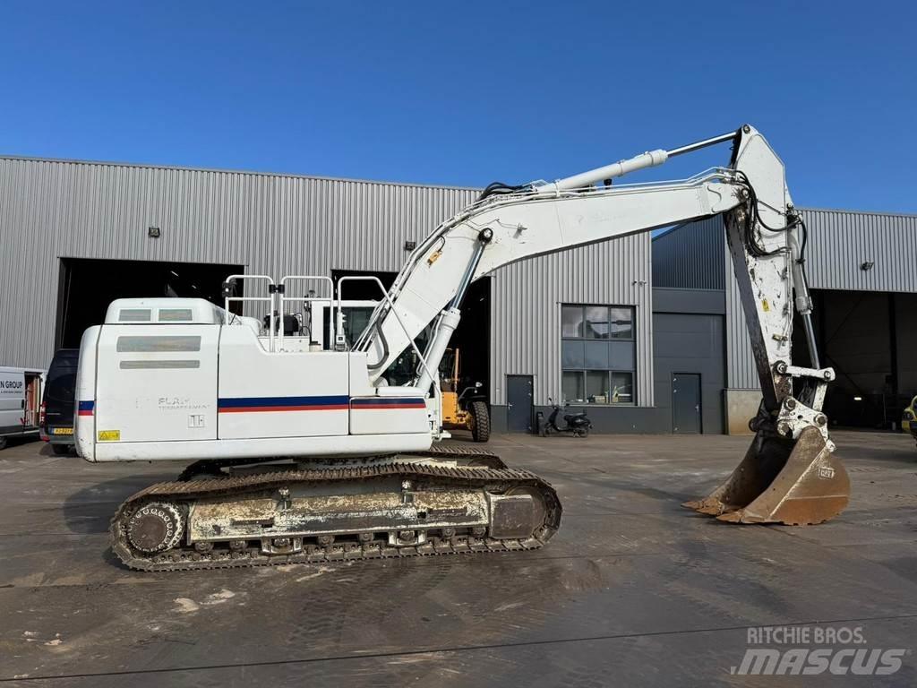 CAT 326FLN Speciální bagry