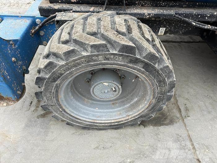 Genie GS5390 RT Nůžková zvedací plošina