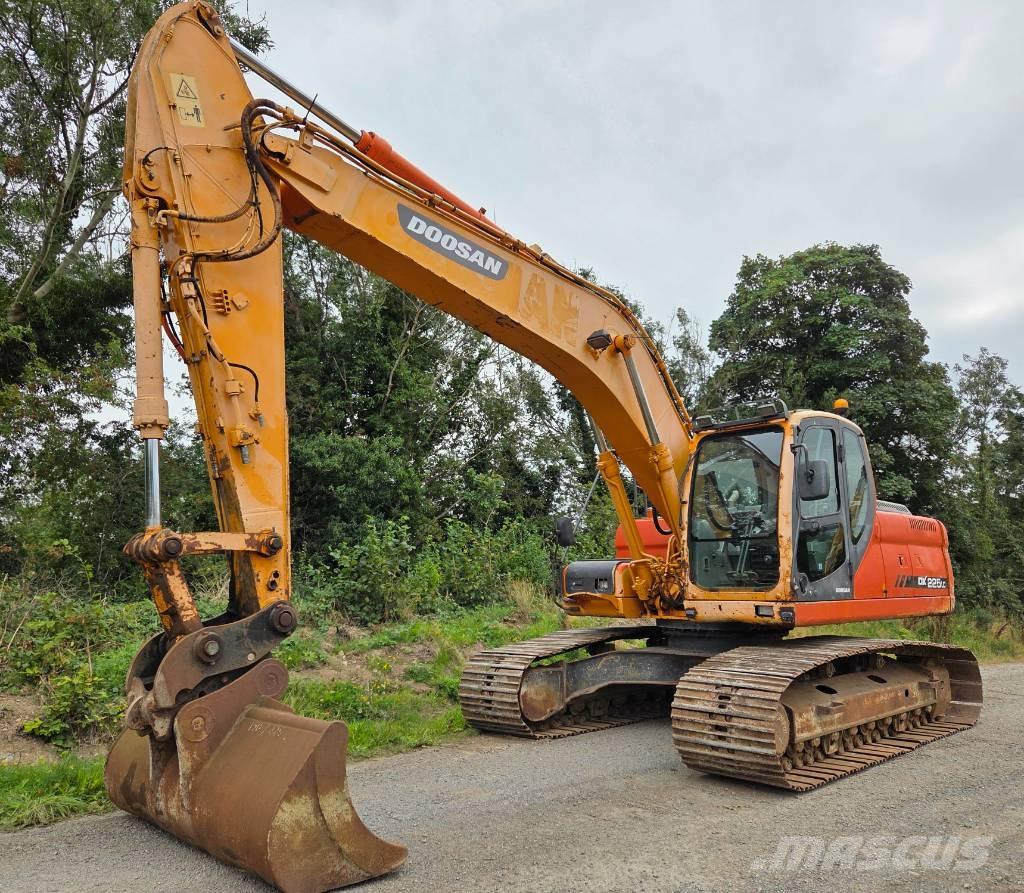 Doosan DX 225 LC Pásová rýpadla